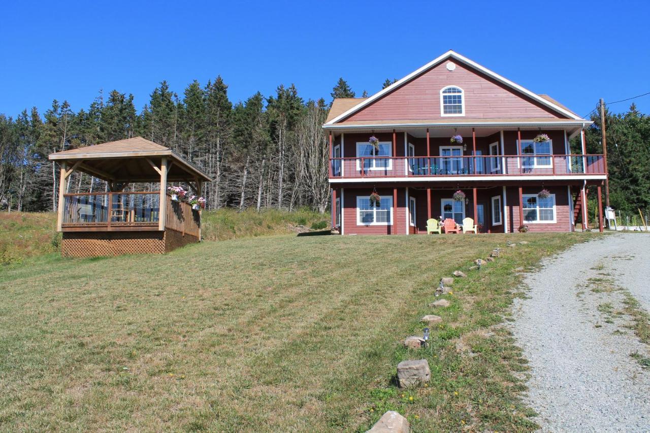The Fiddle And The Sea Bed And Breakfast Port Hood Exterior photo